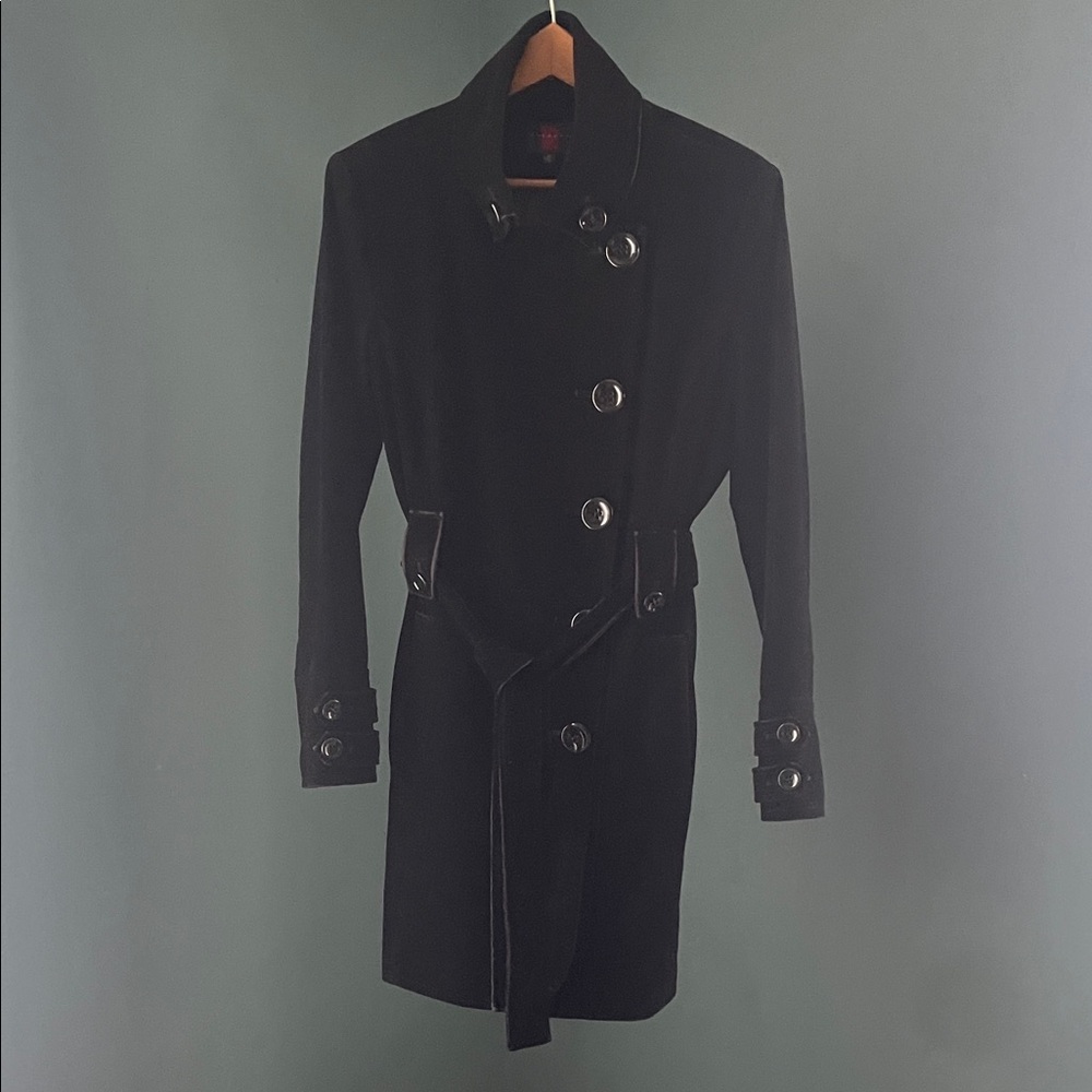 Gallery Black velvet Trench Coat with Belt vintage